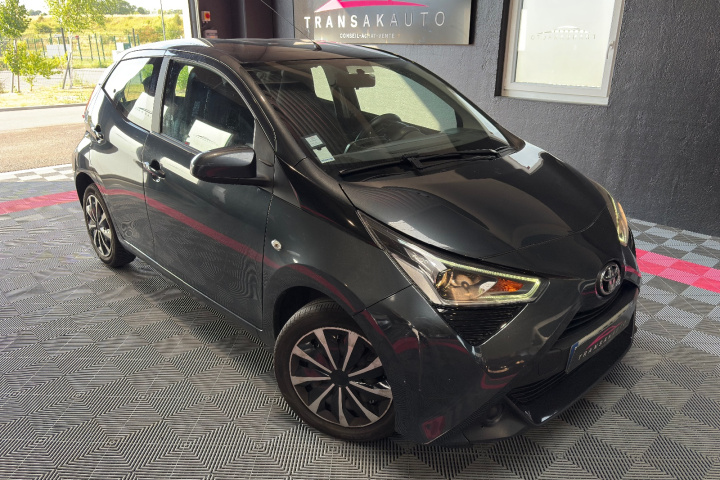 TOYOTA AYGO PRO MC18
